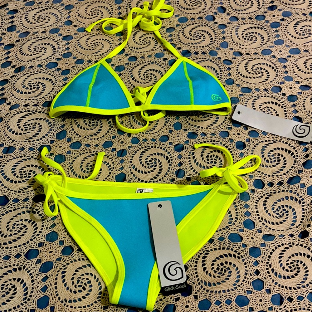 GlideSoul Bikini Top & Bottom